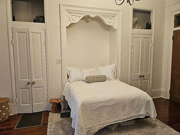 5th image of 4221 Prytania St Unit 1