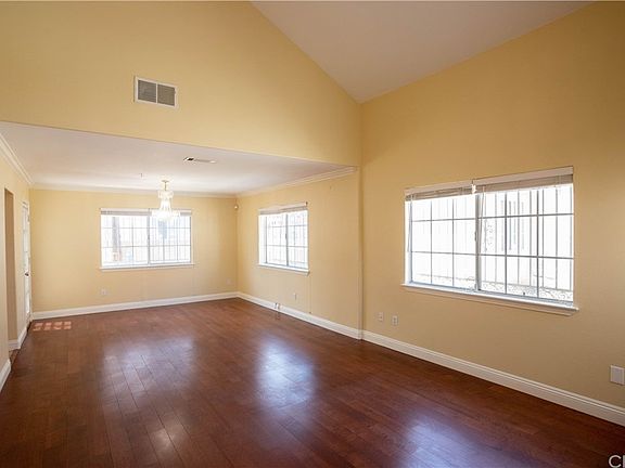 3rd image of 335 S Orange Ave #3