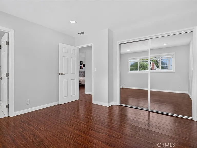 4641 Newman Ave — Photo 38