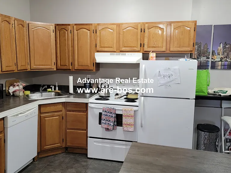 1056 Commonwealth Ave #21 — Photo 2