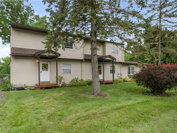 2 Rorbach Ln, Geneseo, NY 14454