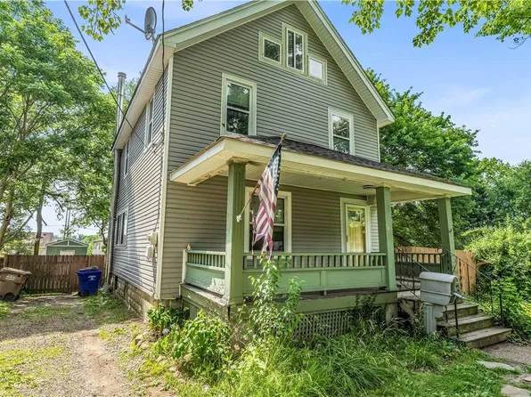 2188 Stone St, Cuyahoga Falls, OH 44221