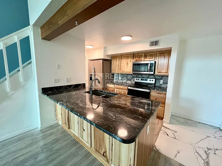 8853 Colorado Blvd #306 — Photo 2