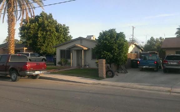 2nd image of 714 W 9th St