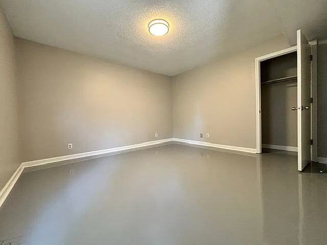 645 Lilly Ln — Photo 21
