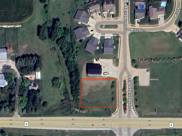 103 & 105 Stonebridge Blvd, Colona, IL 61241