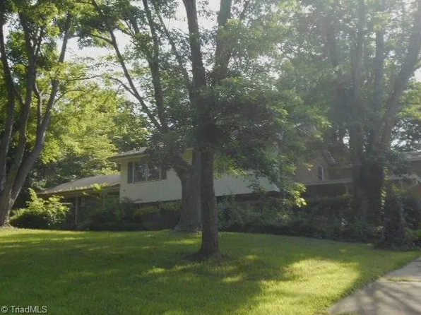 411 Gatewood Dr, Winston Salem, NC 27104
