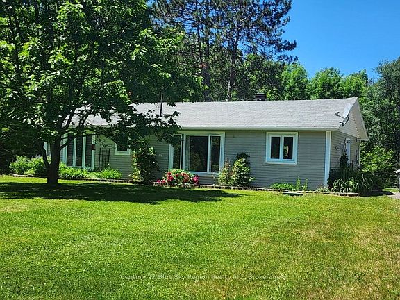 2nd image of 1048 Derland Rd