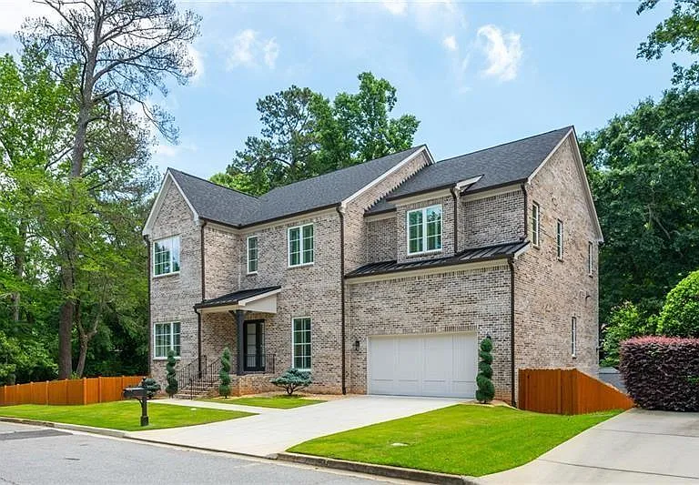 1169 Dorby Park Dr NE — Photo 29