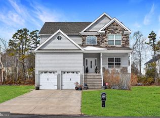 95 Savannah Rd, Toms River, NJ 08757