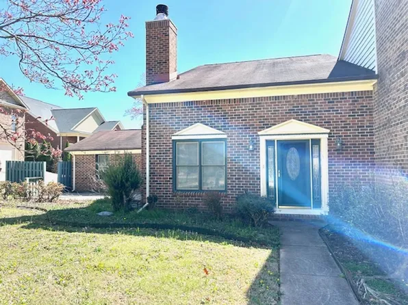 122 W Lake Cir, Madison, AL 35758