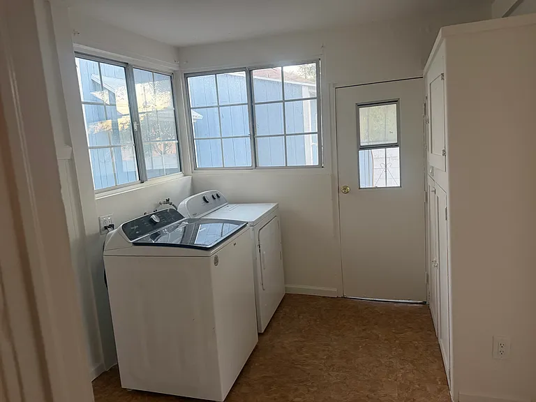2108 Casitas Ave — Photo 15