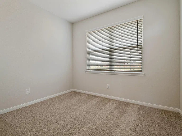 700 Jasmine Ridge Ln — Photo 14