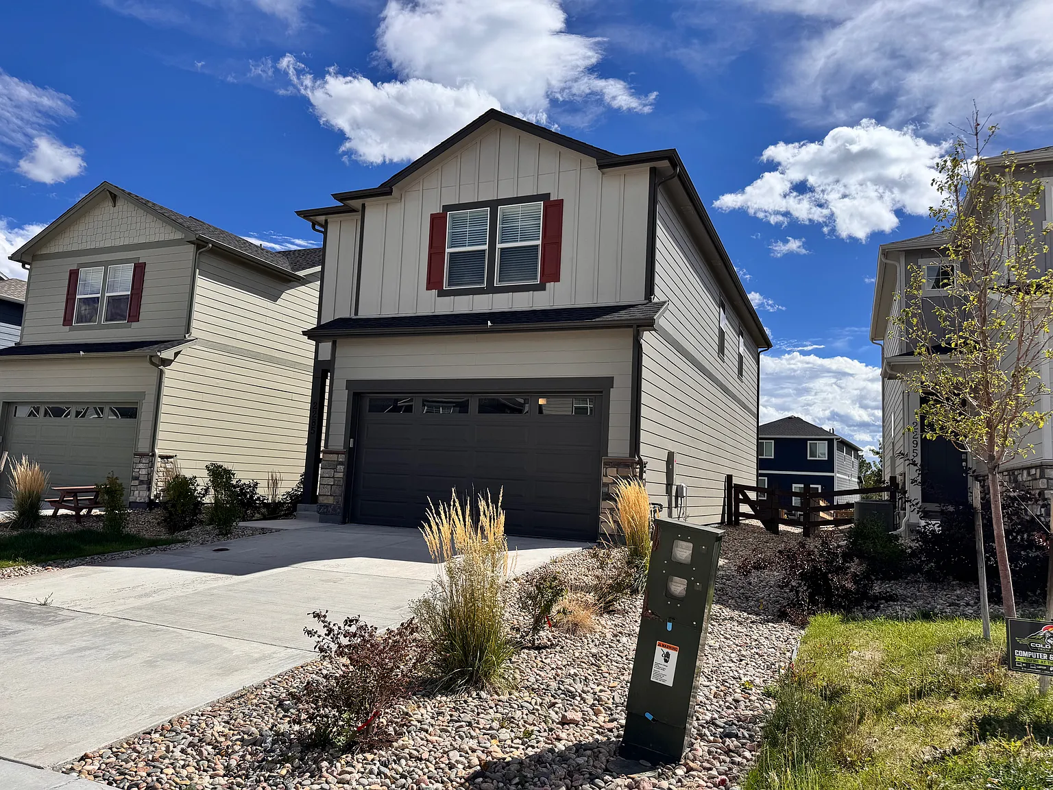 4 bed, 2000 sqft, $2,750 — Photo 2