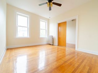 30-38 33rd St #3C, Astoria, NY 11102