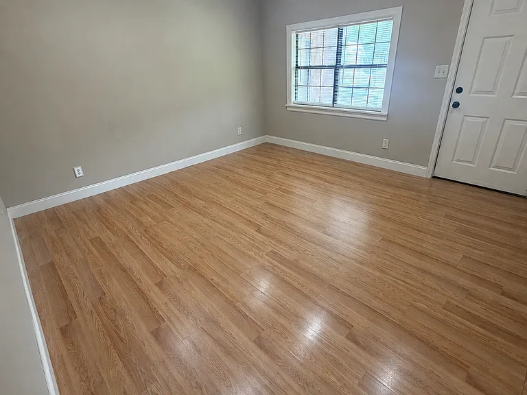 5612 Knoxville Hwy — Photo 6