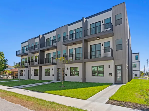 3048 W Meadow St, Tampa, FL 33611