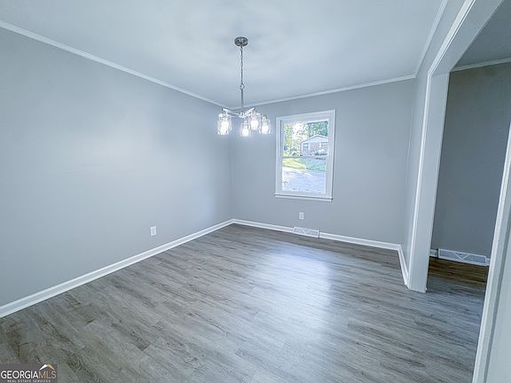 5th image of 49 Cliffbrink Dr SE