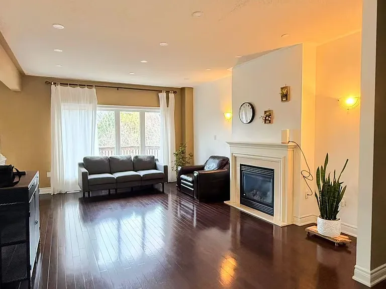 750 Valley Green Trl #101 — Photo 2