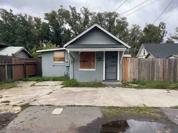 414 Kimble St, Modesto, CA 95354
