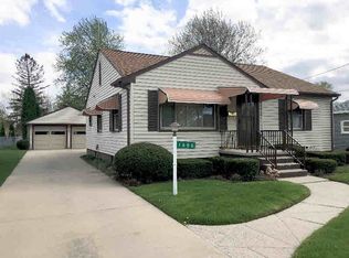 1686 Cass Ave, Bay City, MI 48708