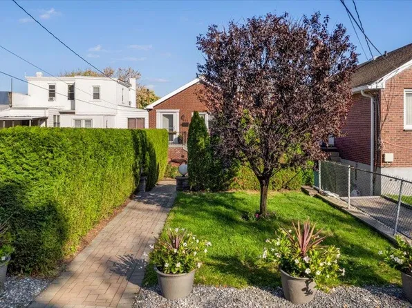 622 Mile Square Road, Yonkers, NY 10704