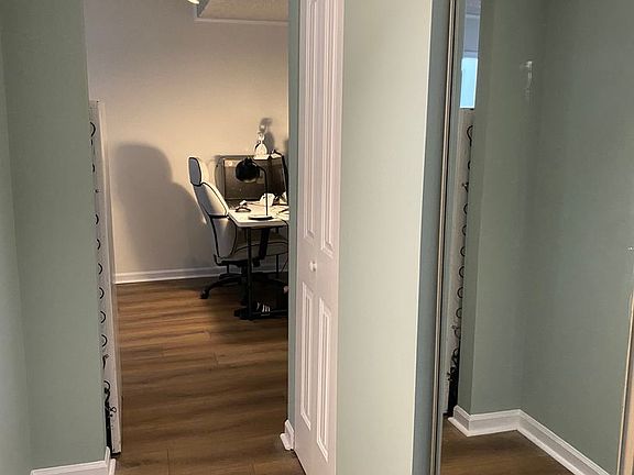4th image of 1700 W Clinch Ave APT 503