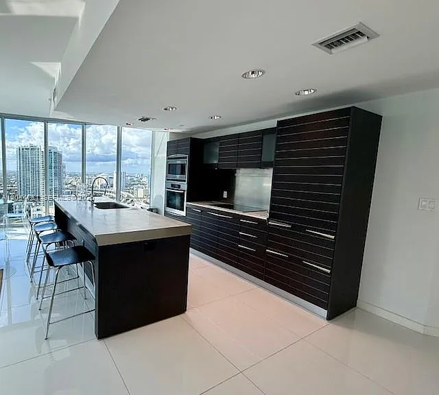 200 Biscayne Boulevard Way #3102 — Photo 10