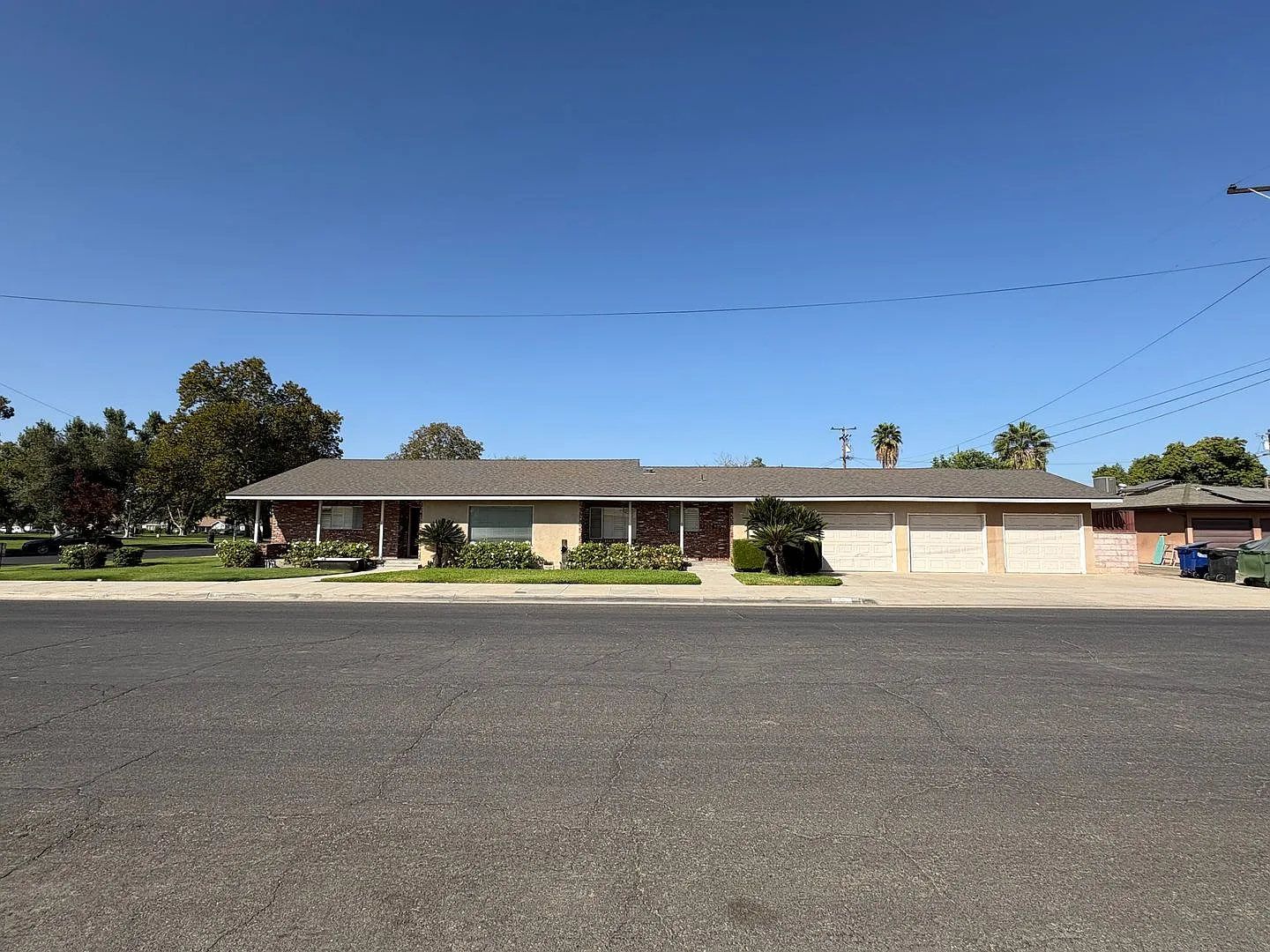 Spacious corner lot home coming soon! — Photo 1
