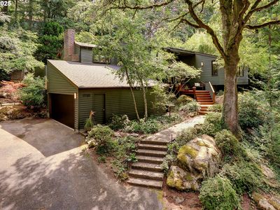 17720 Westview Dr, Lake Oswego, OR, 97034