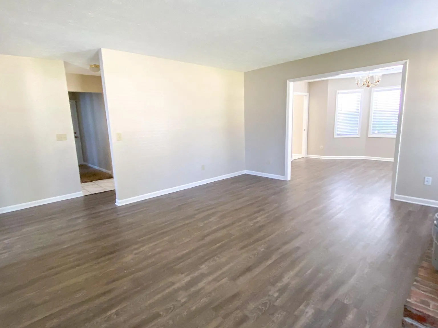 4 bed, 2437 sqft, $2,450 — Photo 4