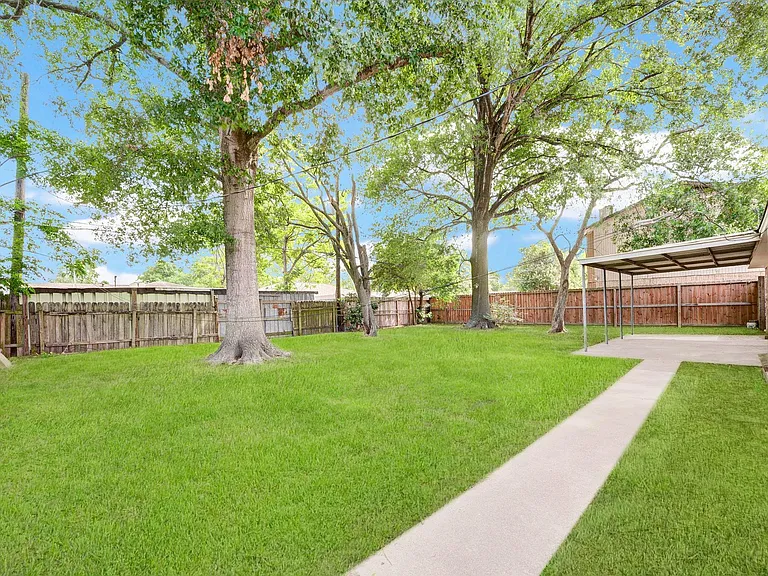 9617 Caffrey St — Photo 31