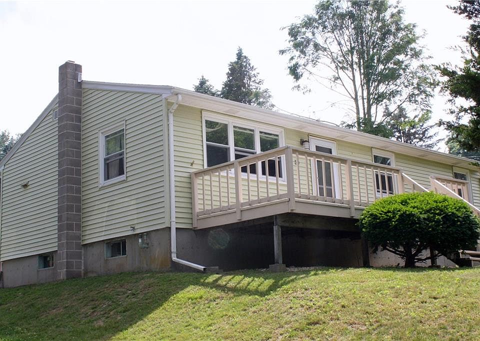1st image of 50 Hunt Ave