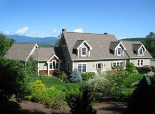 510 Putnum Forest Rd, Stowe, VT 05672