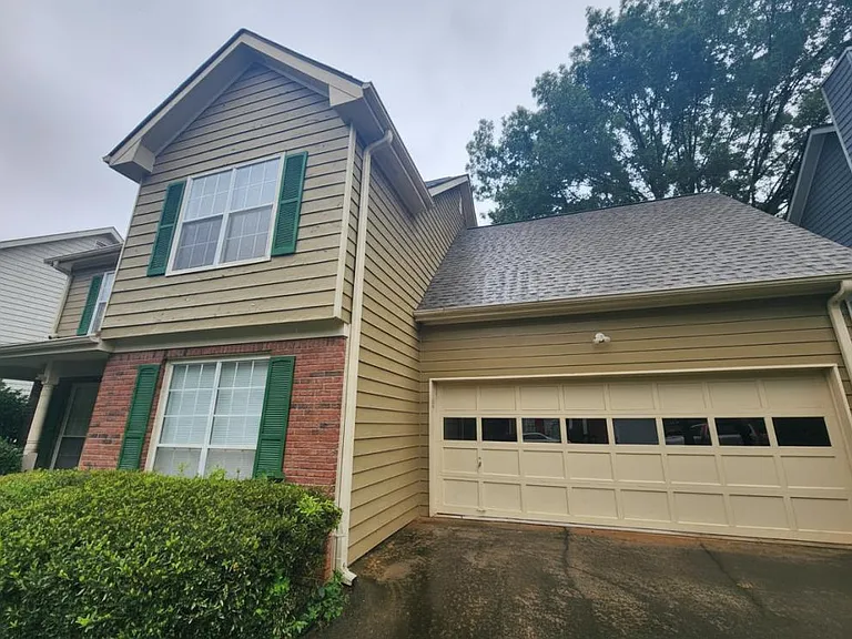 3020 Oak Meadow Dr — Photo 2
