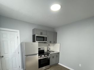 2260 N 16th St #1R, Philadelphia, PA