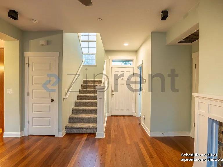 18331 35th Dr SE — Photo 4