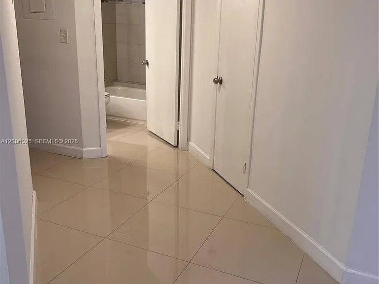 8290 Lake Dr #108 — Photo 29