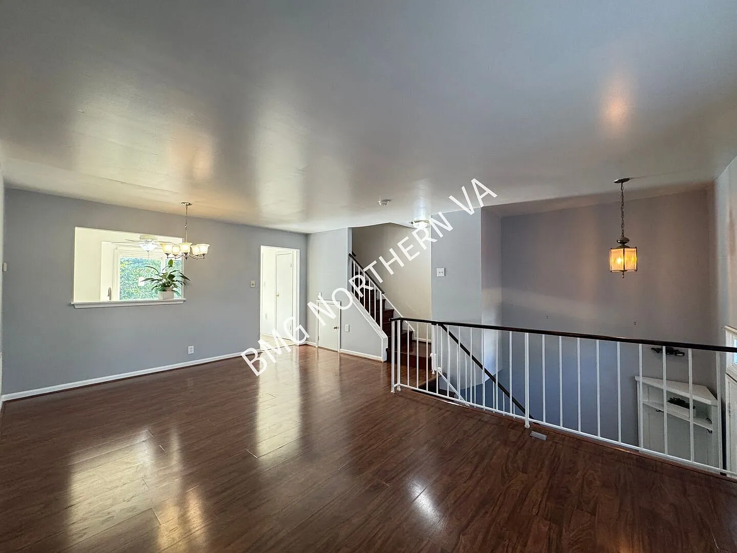 Beautiful 4BR/3.5BA Home in Stonington with Fenced Backyard! — Photo 4