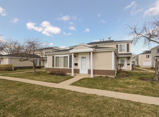 610 E Old Willow Rd #182-A, Prospect Heights, IL 60070