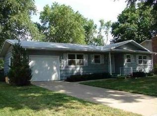 2314 Kingston Dr, Lawrence, KS 66049
