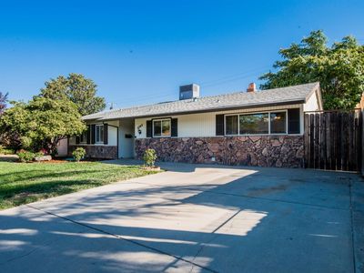 3245 Mayfair Dr, Sacramento, CA, 95864
