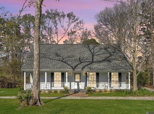 45026 Robin Trail Rd, Saint Amant, LA 70774