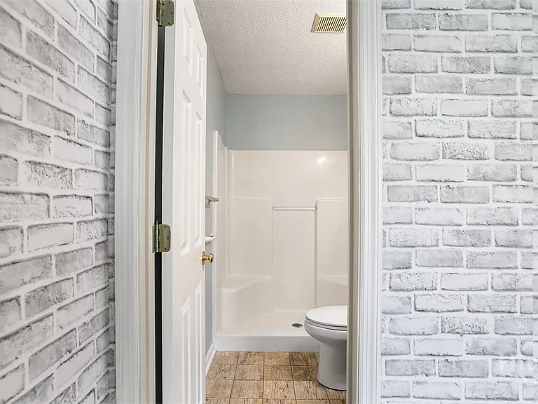 211 Edgewater Rd #36 — Photo 21