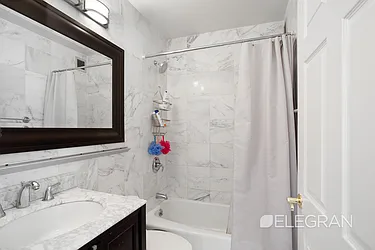 Rented by (Legacy) Elegran