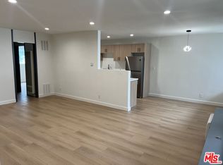1253 N Hayworth Ave APT 104, Los Angeles, CA 90046