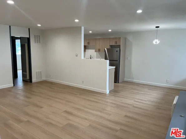 1253 N Hayworth Ave #109, Los Angeles, CA 90046