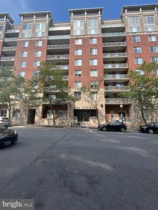 820 N Pollard St APT 413, Arlington, VA, 22203