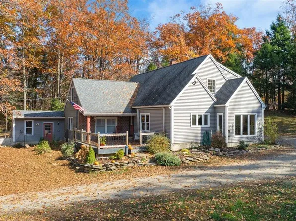 353 General Turner Hill Road, Turner, ME 04282