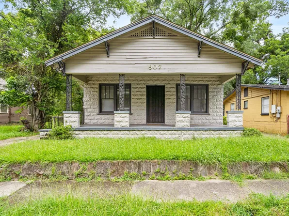907 S Dearborn St, Mobile, AL 36603
